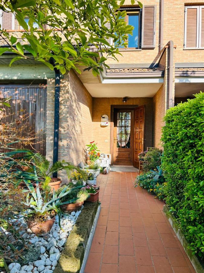 マラネッロ Il Giardino Segreto Bed & Breakfast エクステリア 写真